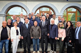 Gemlik Heyetine Kardeş Şehir Navodari Belediyesi'nde Sıcak Karşılama